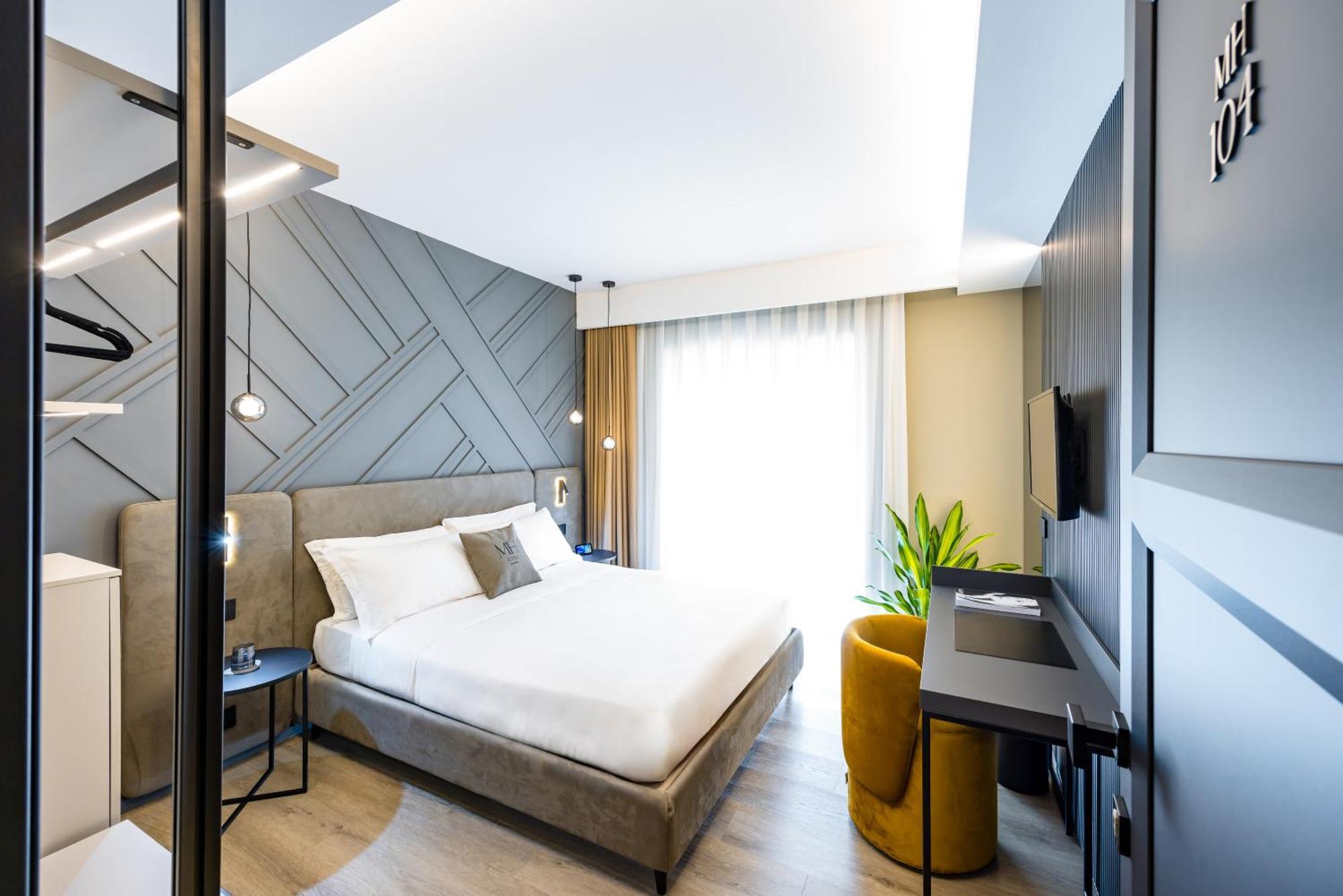 Mh Suites Plebiscito Неаполь Экстерьер фото
