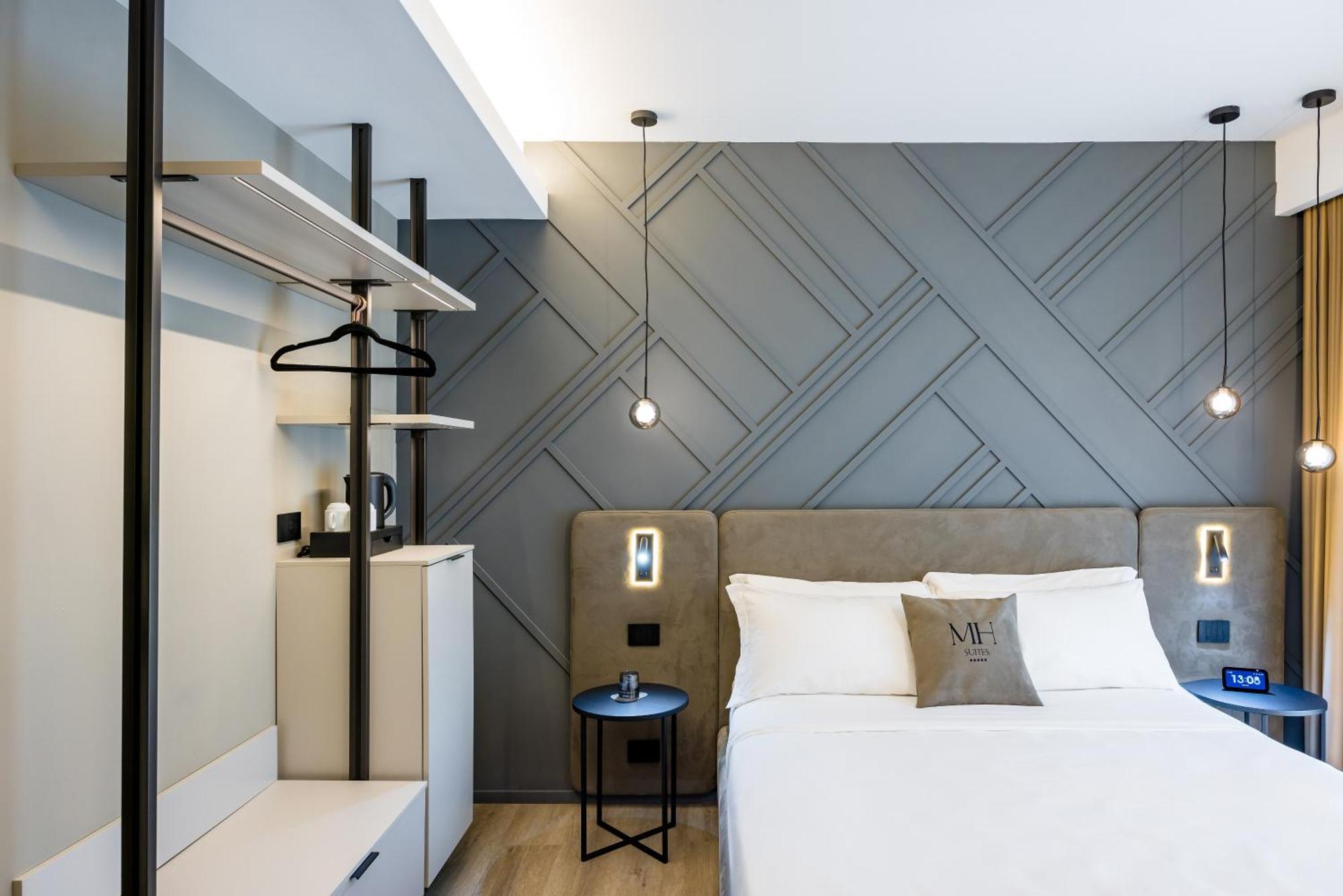 Mh Suites Plebiscito Неаполь Экстерьер фото