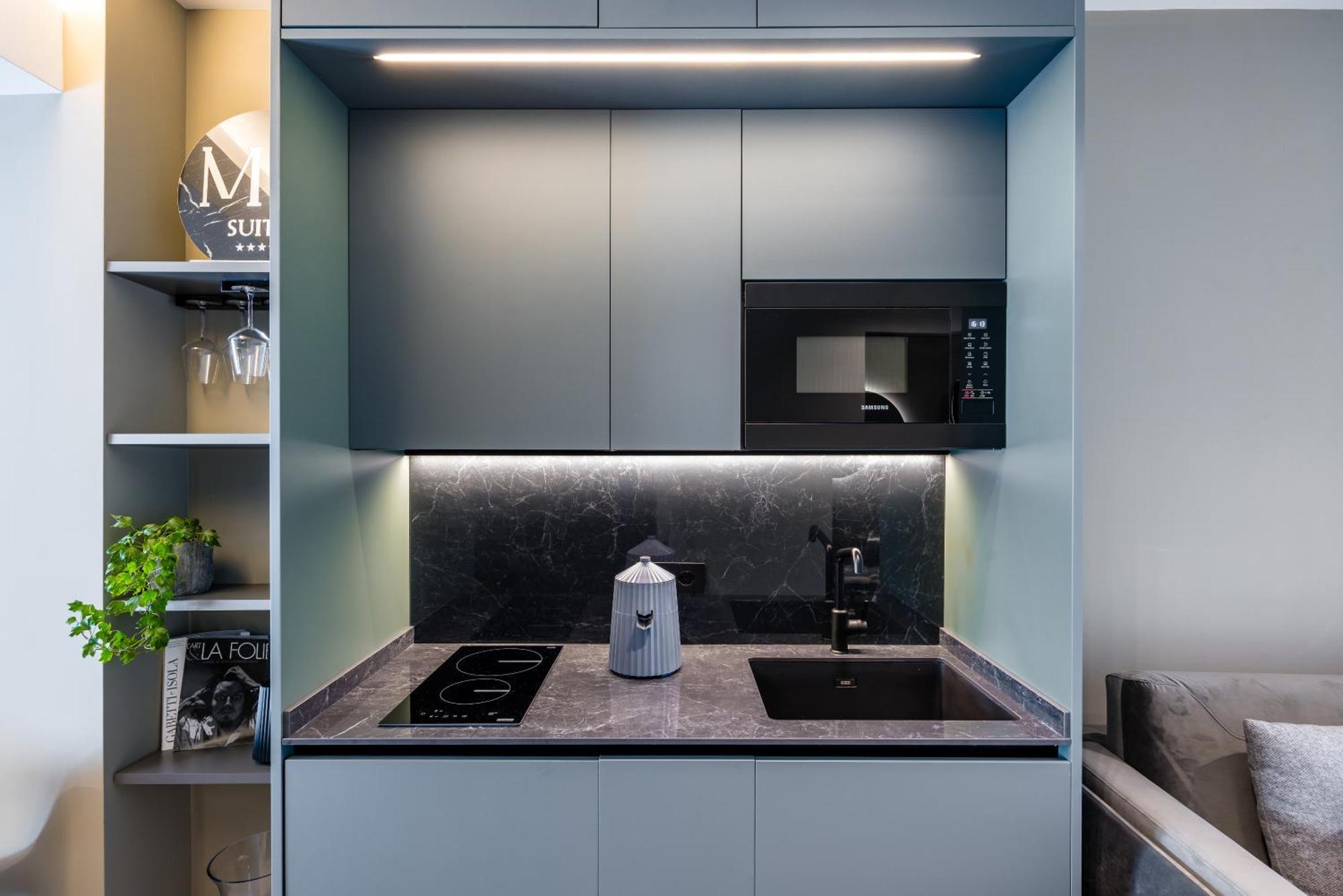 Mh Suites Plebiscito Неаполь Экстерьер фото