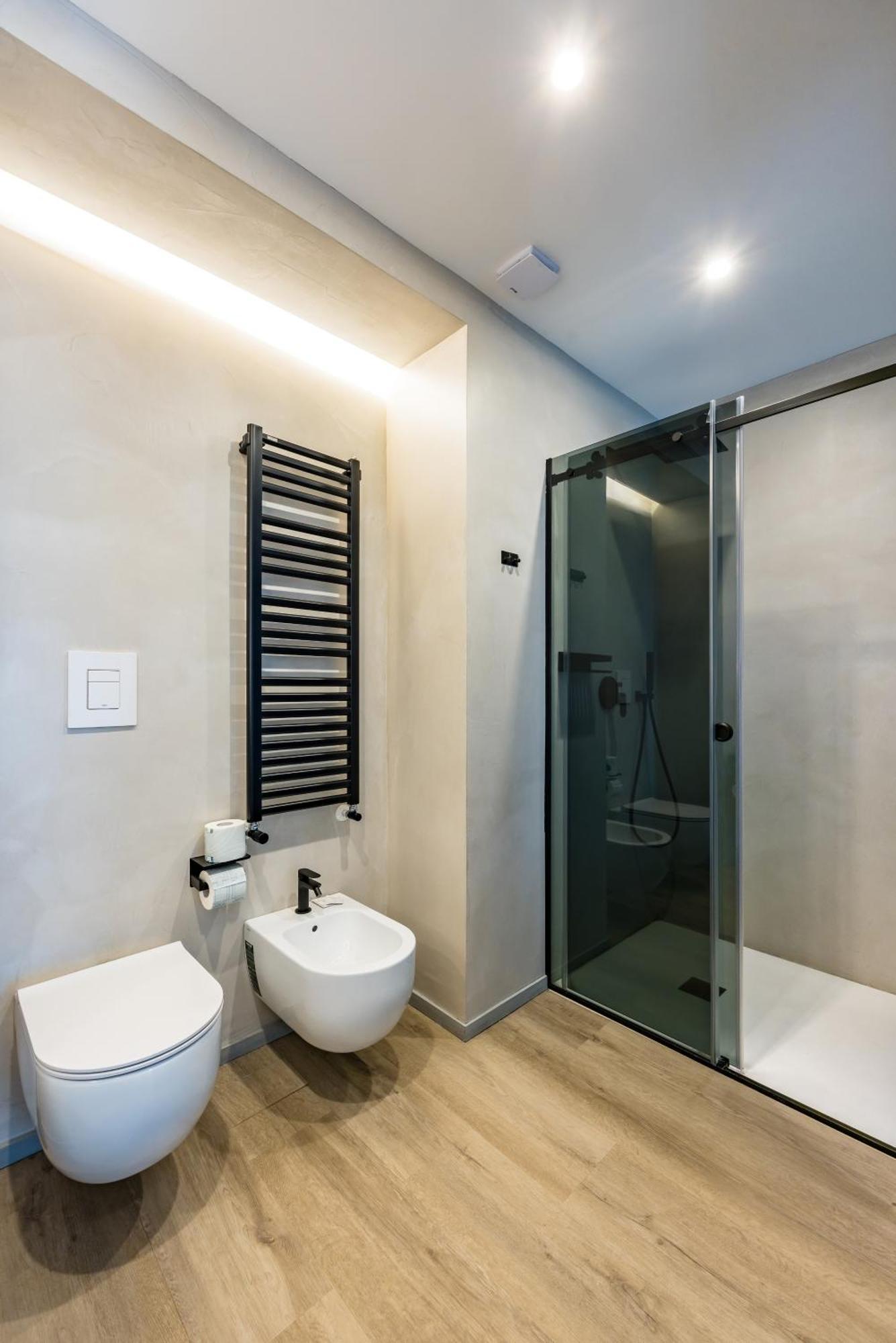 Mh Suites Plebiscito Неаполь Экстерьер фото