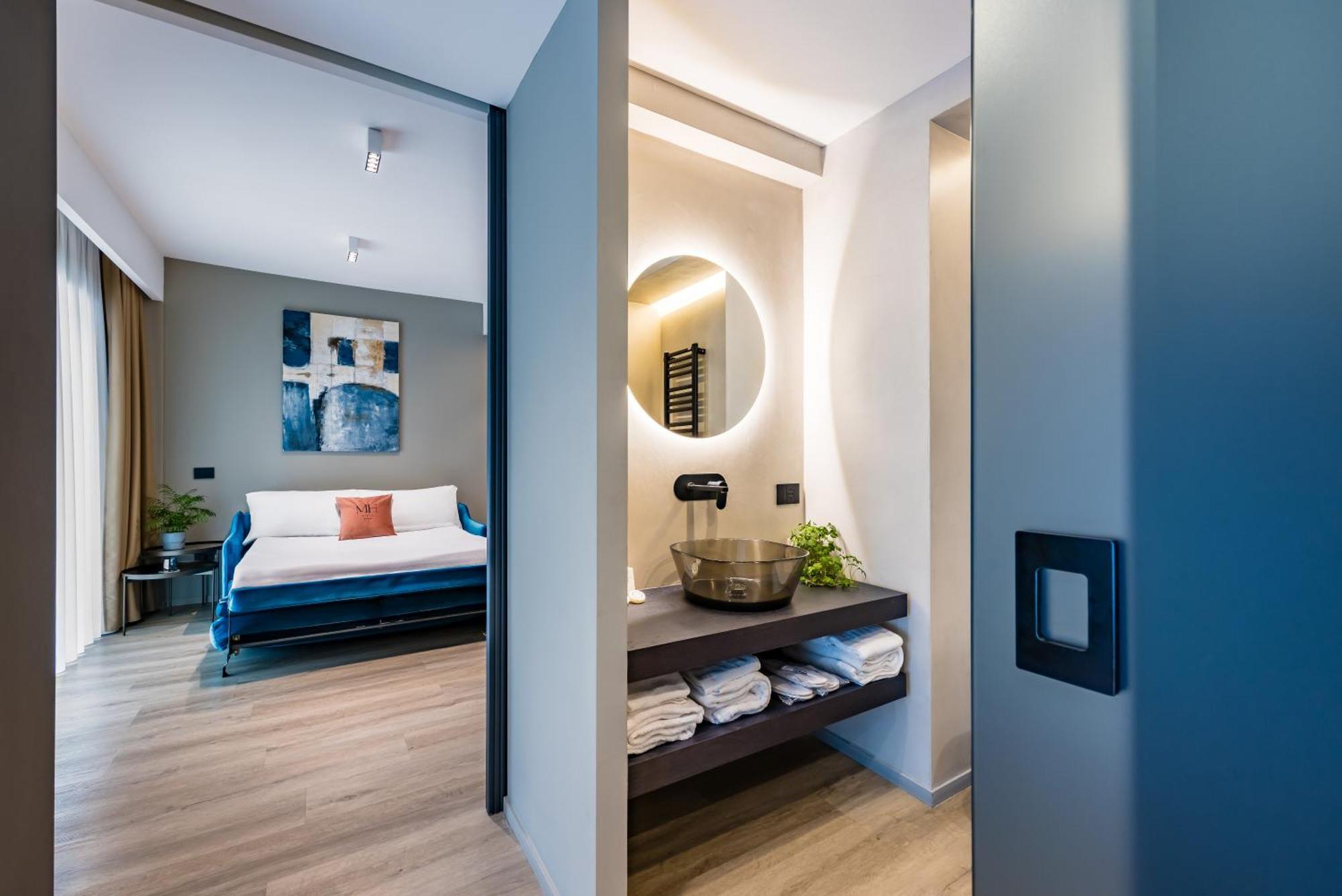 Mh Suites Plebiscito Неаполь Экстерьер фото